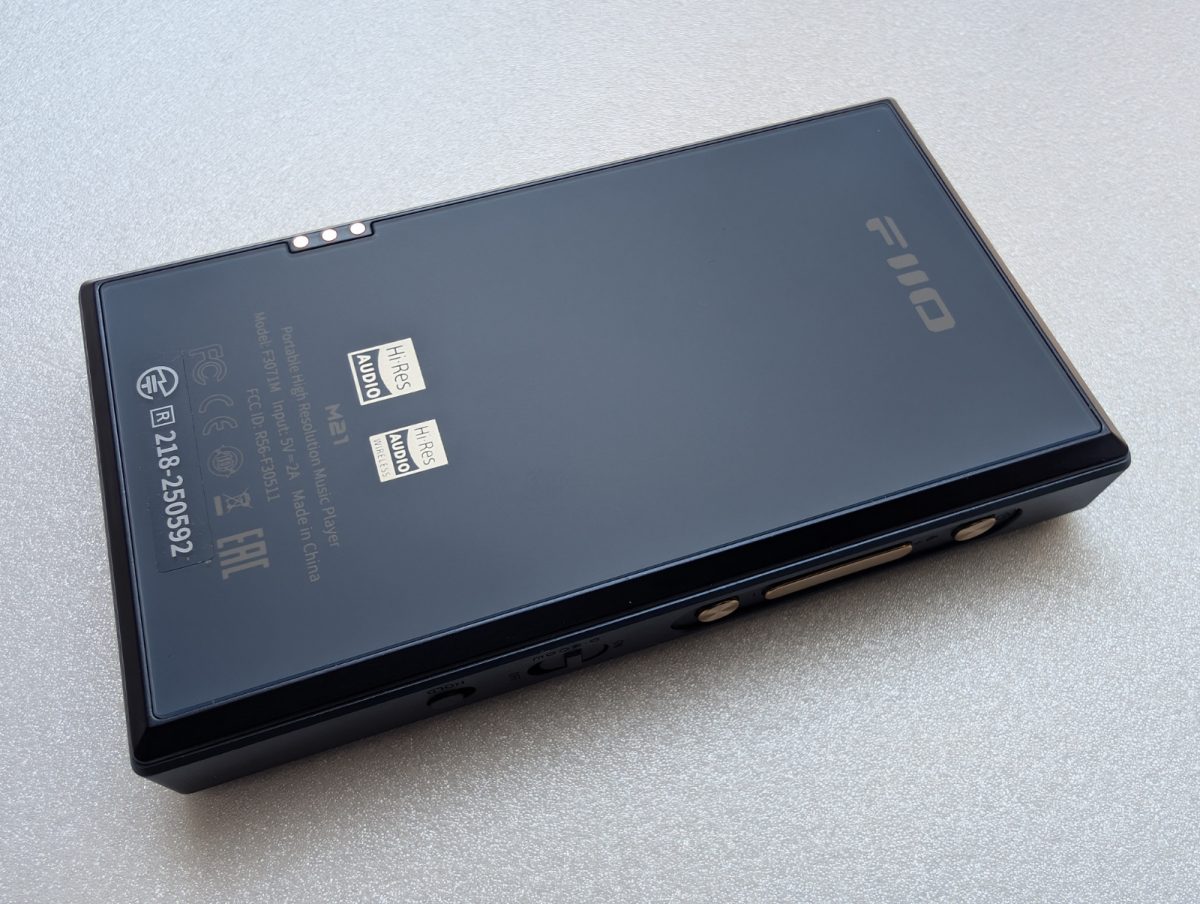 レビュー】5万円台でこの音はズルい！入門機を超えた「FIIO M21」の